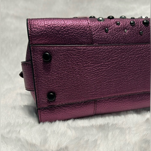 HP๐๐๐NWOT Coach Mercer Satchel 24 Metallic Stud Purse Star Rivets - Picture 8 of 16